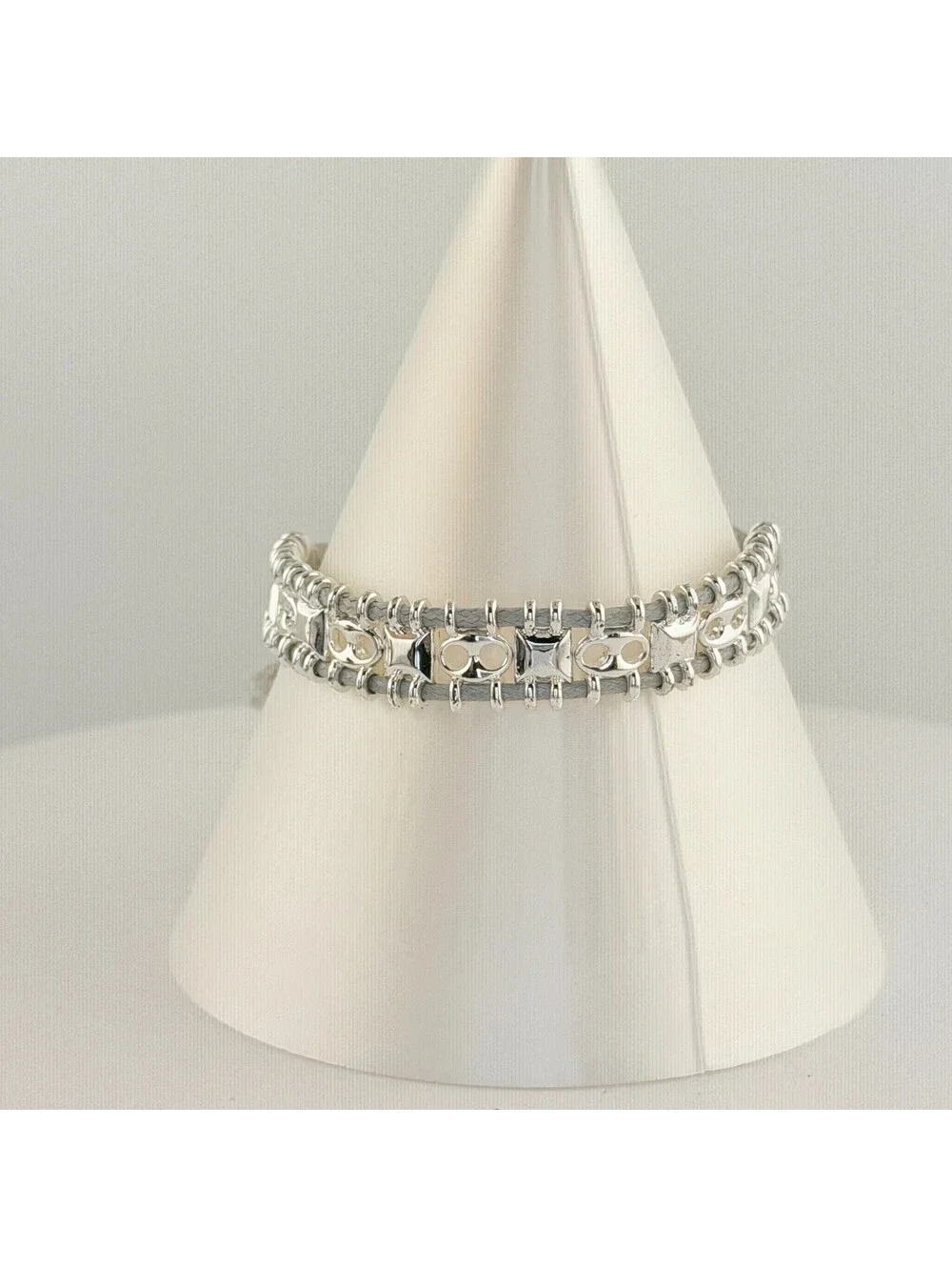 Bomb Party Single Stack Bracelet - on Silver Plating #190